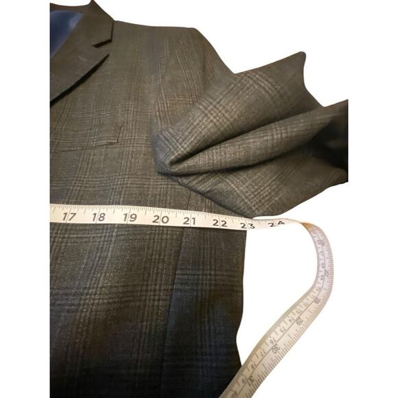Chaps Ralph Lauren Two Button Gray Blazer Poly Blend Sport Coat Jacket Size 44R - Picture 13 of 16